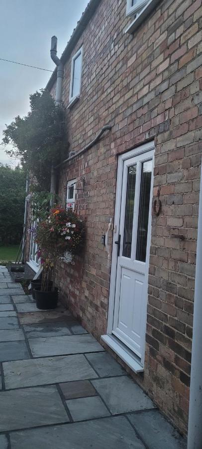 Bed And Breakfast Ashfield Pocklington Exterior photo